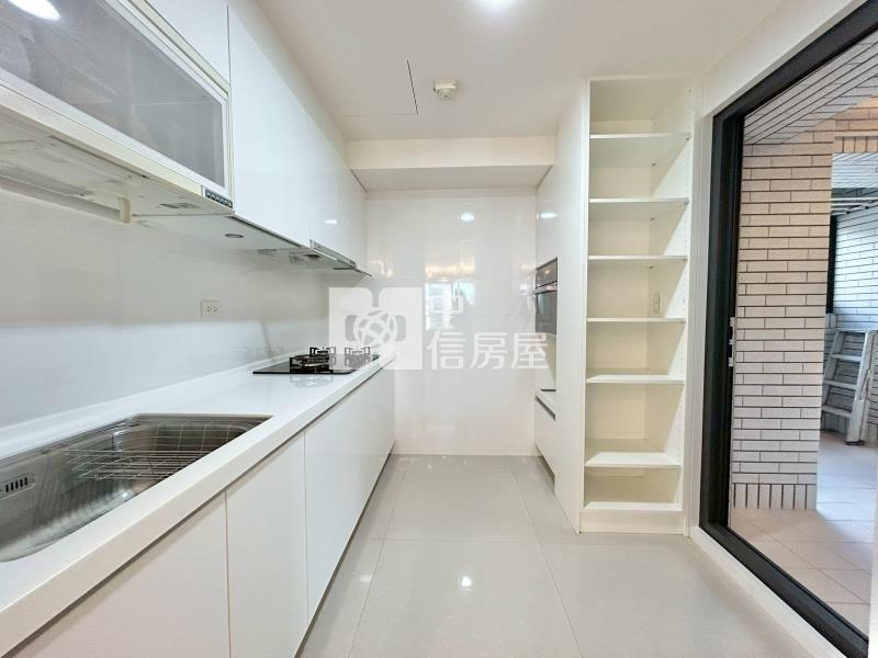 太子欣世界四房雙平車房屋室內格局與周邊環境