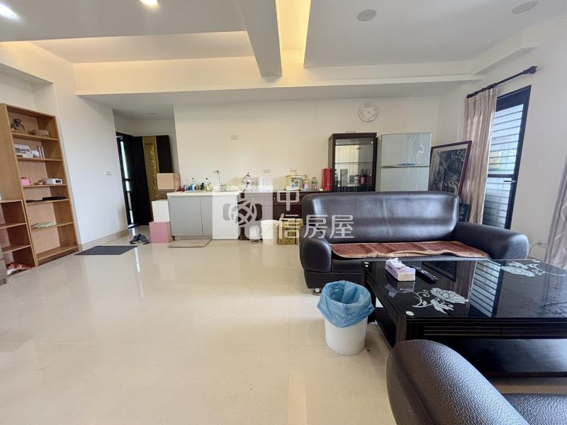 川遠麗池景觀大一房房屋室內格局與周邊環境