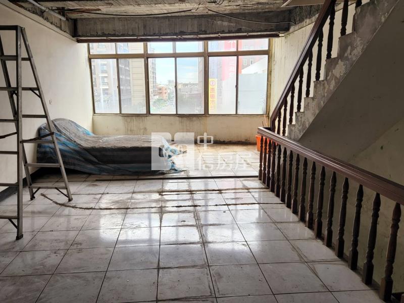 中壢高中-透天房屋室內格局與周邊環境