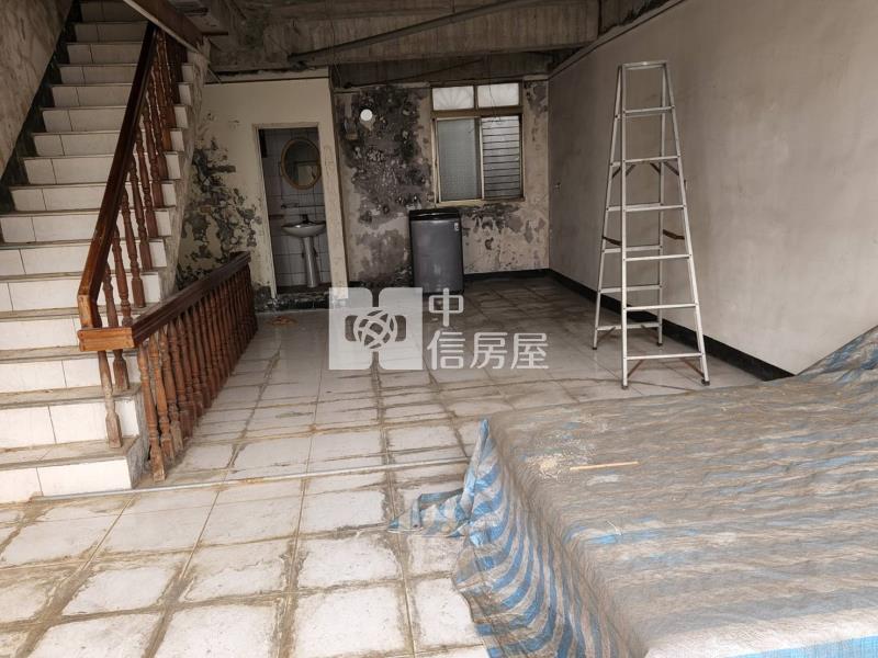 中壢高中-透天房屋室內格局與周邊環境