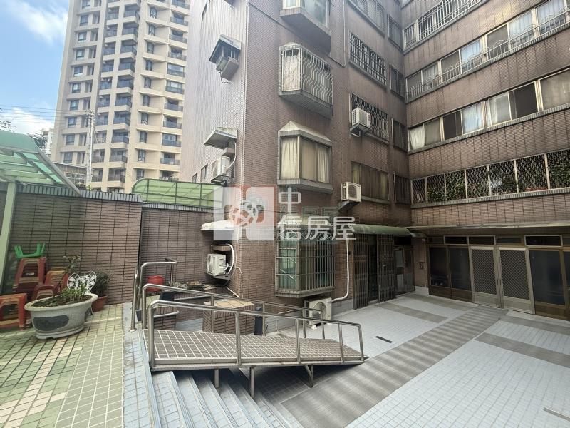 附小學區美1樓房屋室內格局與周邊環境