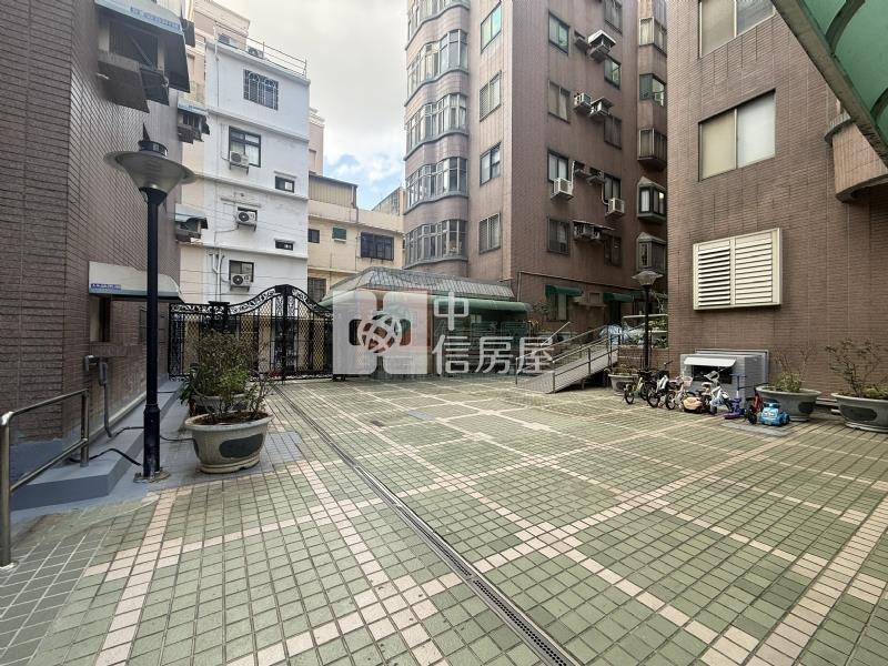 附小學區美1樓房屋室內格局與周邊環境