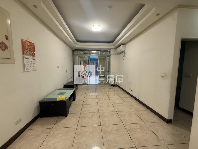 附小學區美1樓房屋室內格局與周邊環境