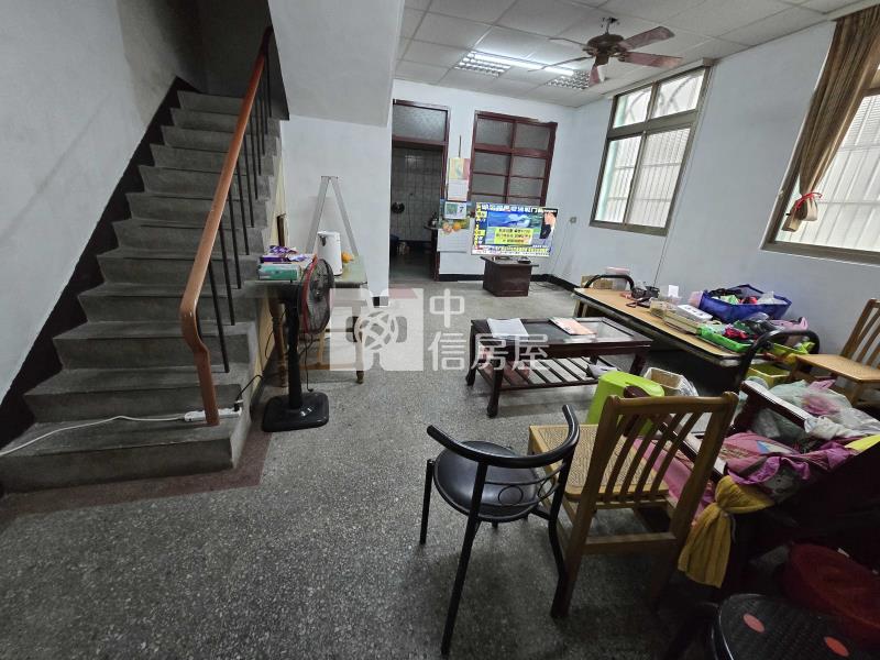 內壢高中轉角透天房屋室內格局與周邊環境