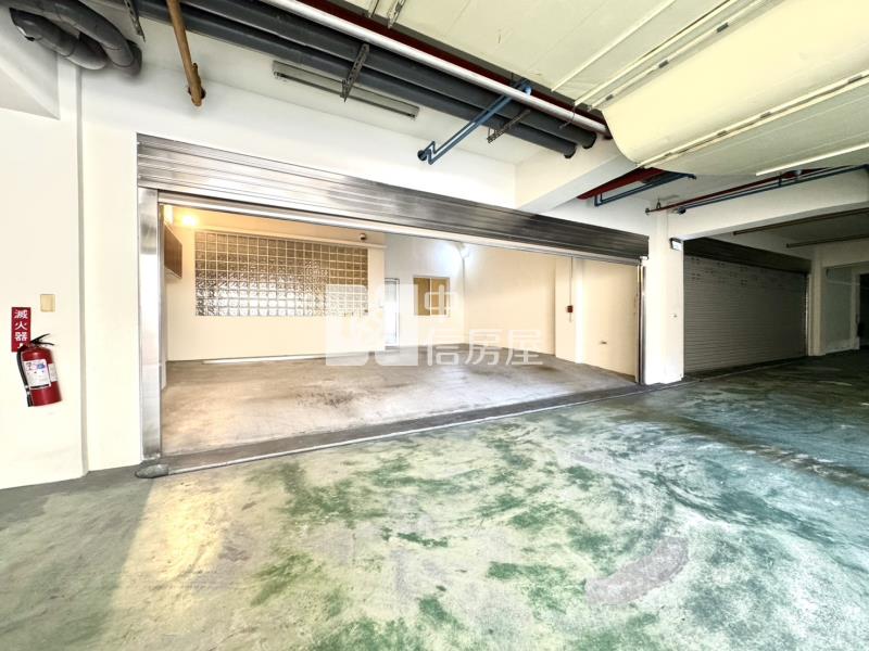 台中七期大地坪邊間豪華別墅房屋室內格局與周邊環境