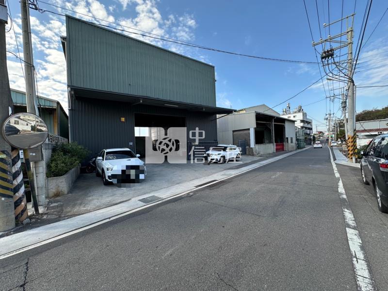 霧峰國3旁大地坪廠房房屋室內格局與周邊環境