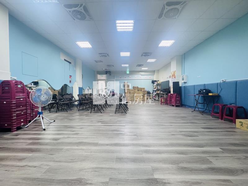 立案首選/屏東市近200坪商業透天房屋室內格局與周邊環境