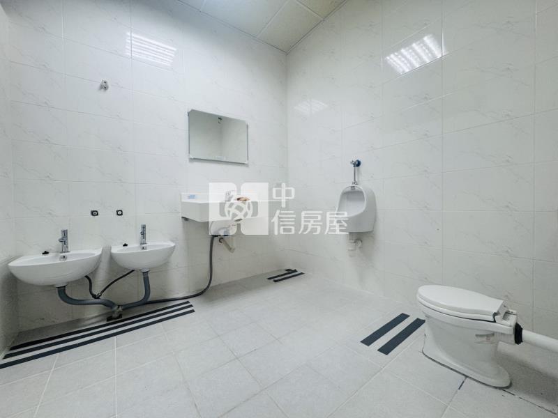 立案首選/屏東市近200坪商業透天房屋室內格局與周邊環境