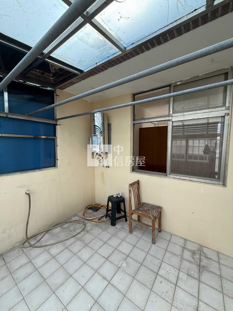 楊新路 一手屋主便宜別墅房屋室內格局與周邊環境