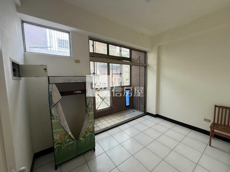 楊新路 一手屋主便宜別墅房屋室內格局與周邊環境