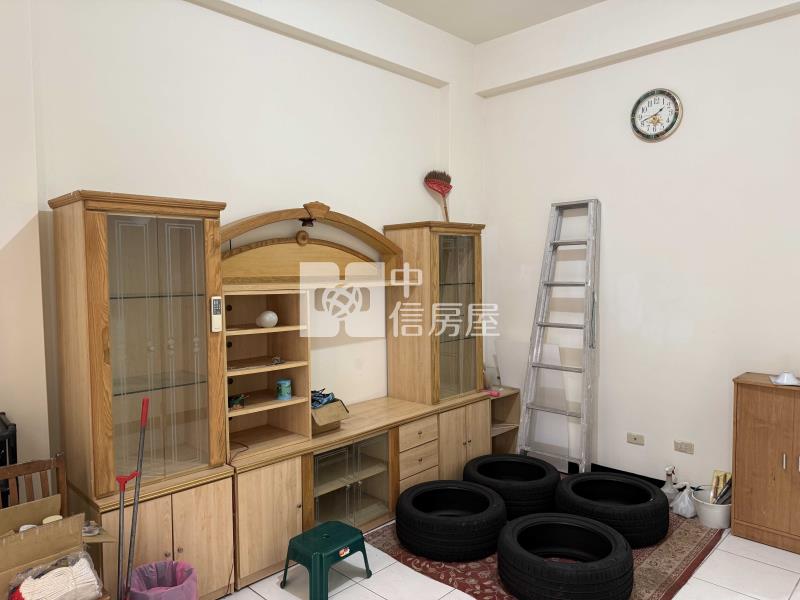 楊新路 一手屋主便宜別墅房屋室內格局與周邊環境