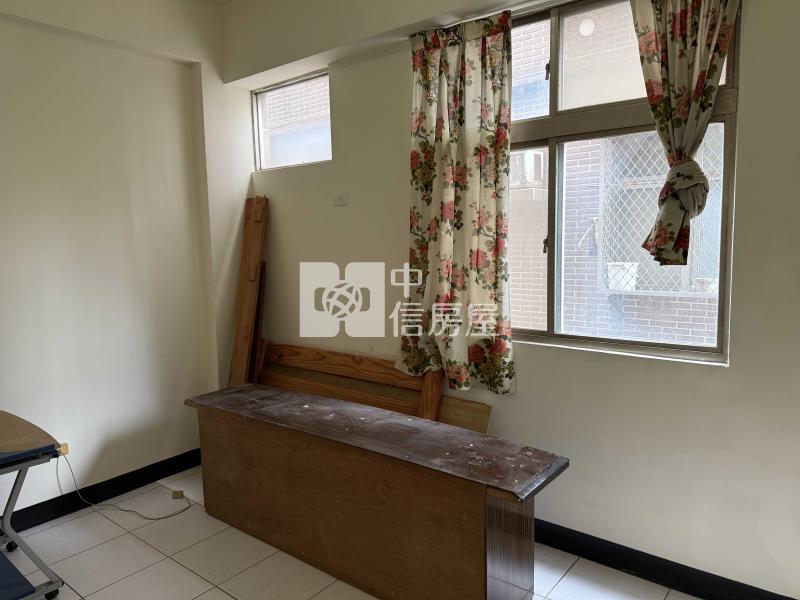 楊新路 一手屋主便宜別墅房屋室內格局與周邊環境