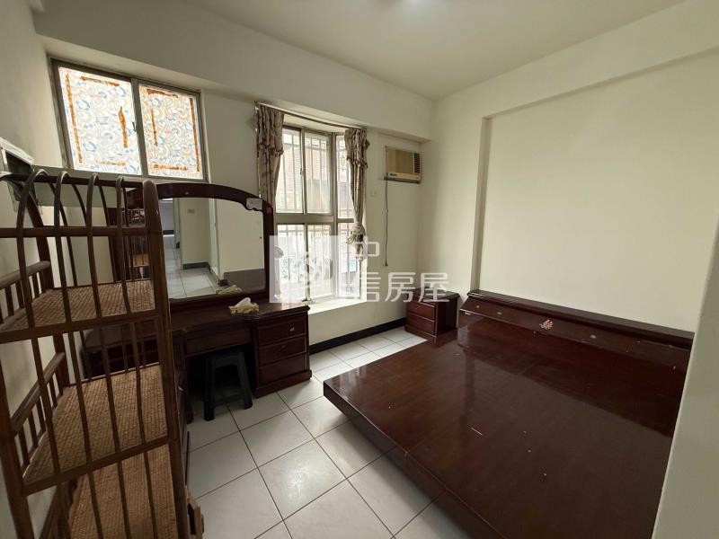 楊新路 一手屋主便宜別墅房屋室內格局與周邊環境