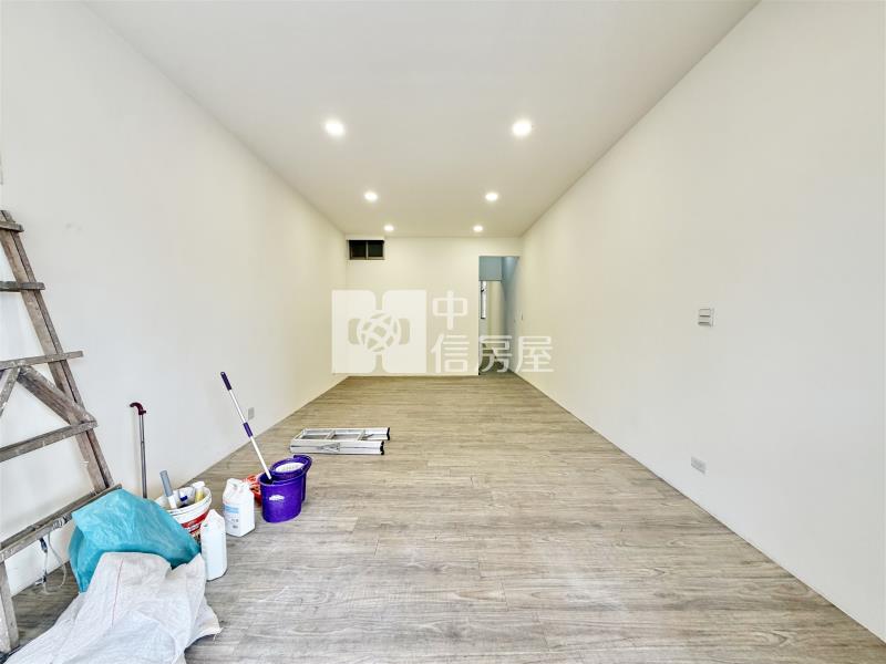 中興商圈吃市透店C房屋室內格局與周邊環境