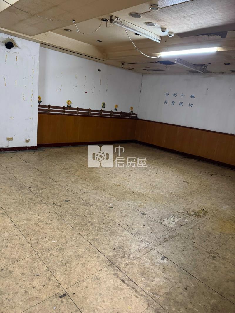 桃園區三民路黃金商辦地下一樓房屋室內格局與周邊環境