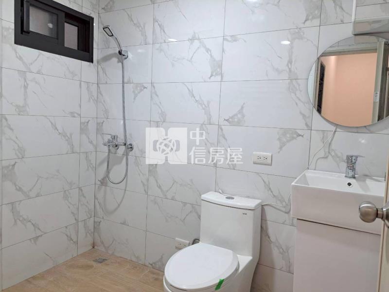 永康奇美旁溫馨5房有車庫透天房屋室內格局與周邊環境