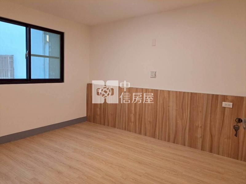 永康奇美旁溫馨5房有車庫透天房屋室內格局與周邊環境