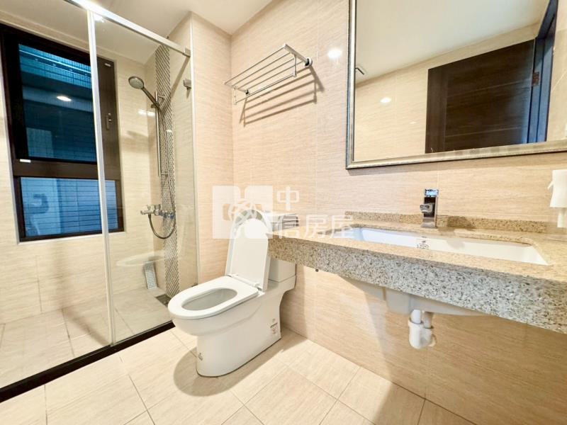 四季水悅河岸三房雙平車房屋室內格局與周邊環境