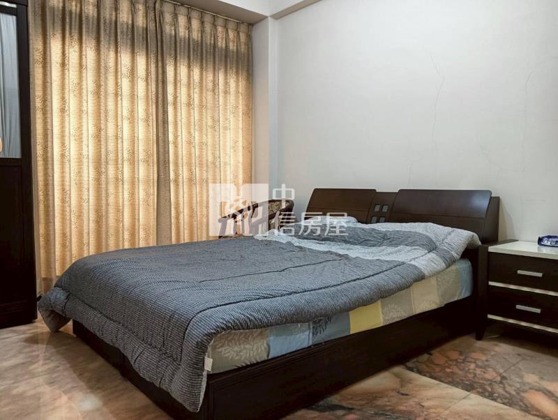 土庫公所雙車豪宅房屋室內格局與周邊環境