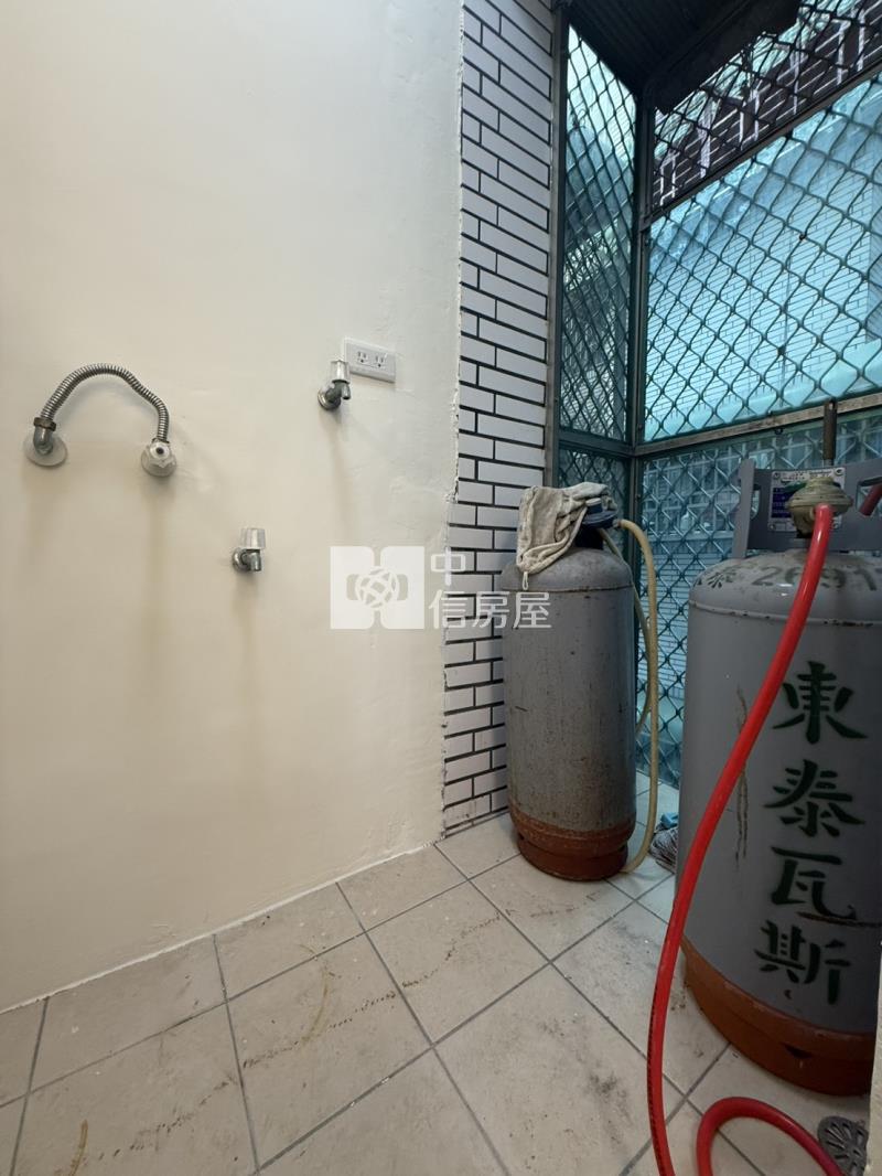 近東海商圈免整理三房低總價首選房屋室內格局與周邊環境