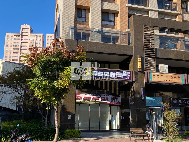 總太春上全新未住三房平車大露台美屋房屋室內格局與周邊環境