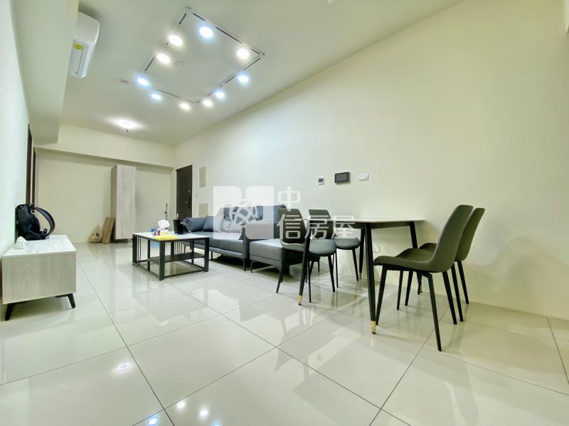 三井Outlet捷運藍線全新屋況大兩房大平車雙陽 台房屋室內格局與周邊環境