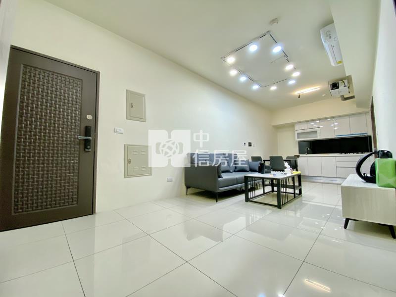 三井Outlet捷運藍線全新屋況大兩房大平車雙陽 台房屋室內格局與周邊環境