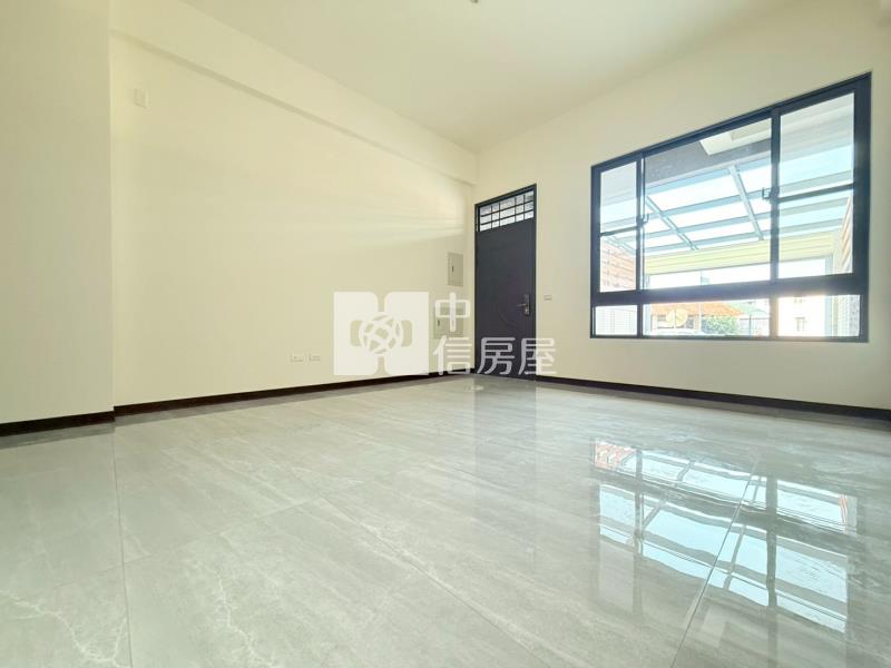 草屯全新4套電梯別墅C房屋室內格局與周邊環境