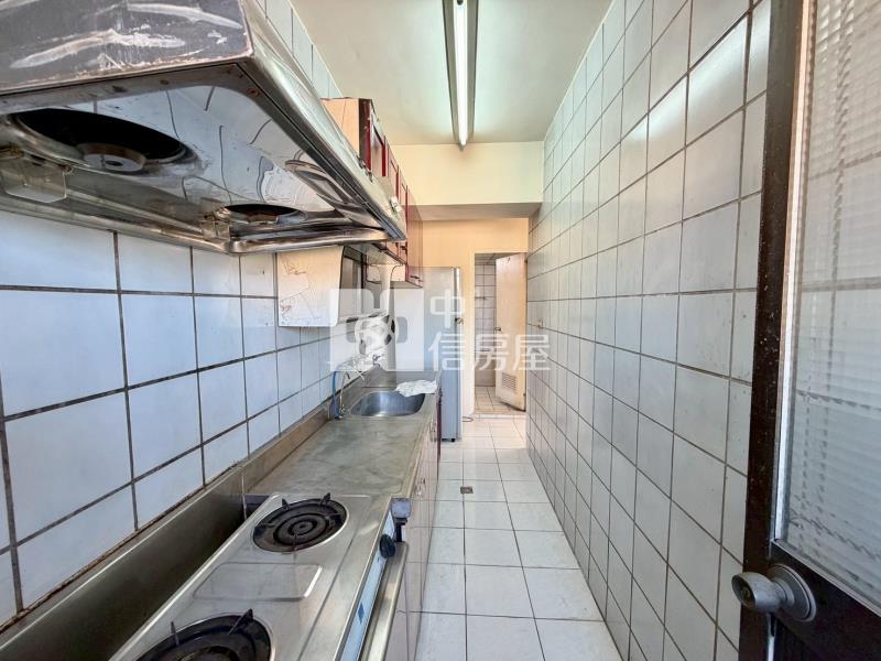 塗城商圈低總價電梯華廈房屋室內格局與周邊環境