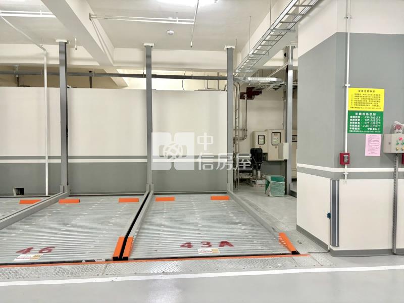 (上和苑)挑戰市區最低價~國圖館兩房車位無限視野房屋室內格局與周邊環境