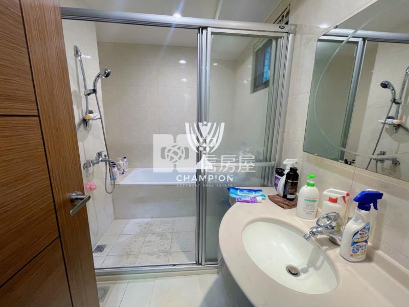 【冠軍】微笑最靓美價四房+車位房屋室內格局與周邊環境