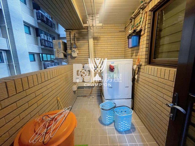 【冠軍】微笑最靓美價四房+車位房屋室內格局與周邊環境