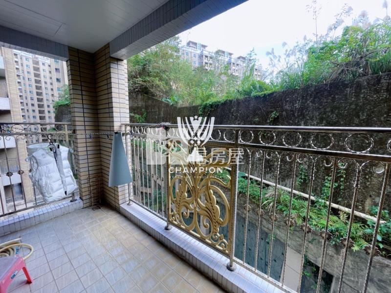 【冠軍】微笑最靓美價四房+車位房屋室內格局與周邊環境