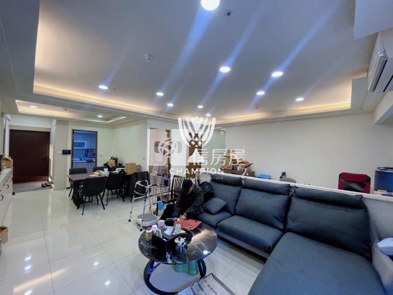 【冠軍】微笑最靓美價四房+車位房屋室內格局與周邊環境