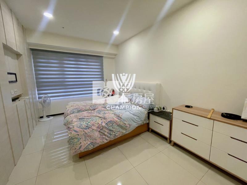 【冠軍】微笑最靓美價四房+車位房屋室內格局與周邊環境