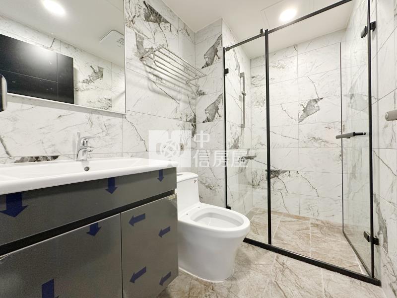 八德重劃區全新城中大璽二房車房屋室內格局與周邊環境