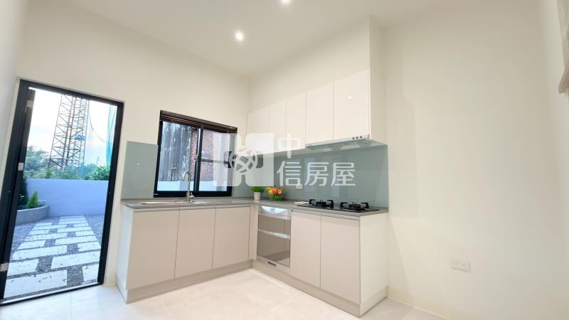 文化路尾別墅  ★影音空拍只在中信嘉義玉山店房屋室內格局與周邊環境