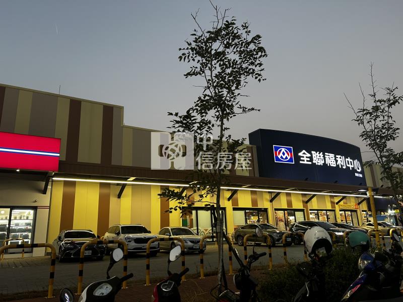 新營近火車站之亮店地房屋室內格局與周邊環境