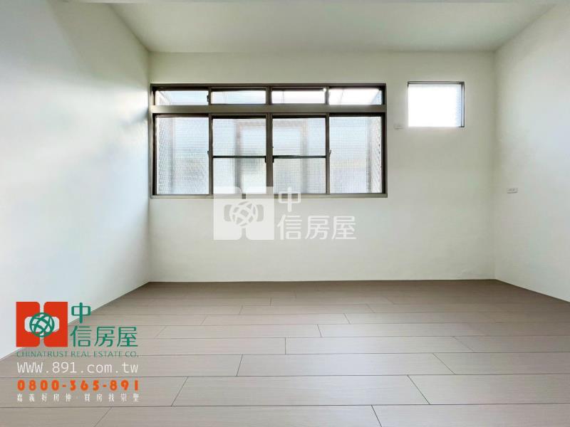 太路花園車庫別墅房屋室內格局與周邊環境