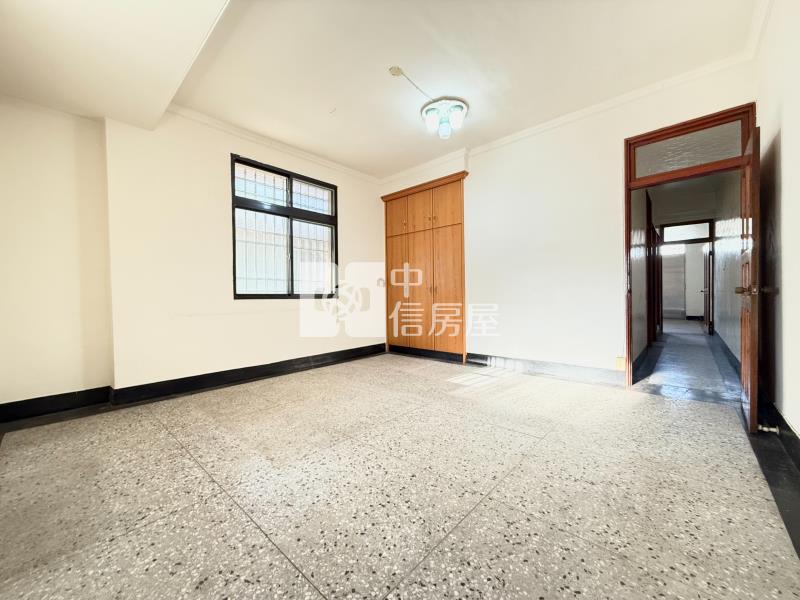 水湳經貿大地坪臨路豪墅房屋室內格局與周邊環境