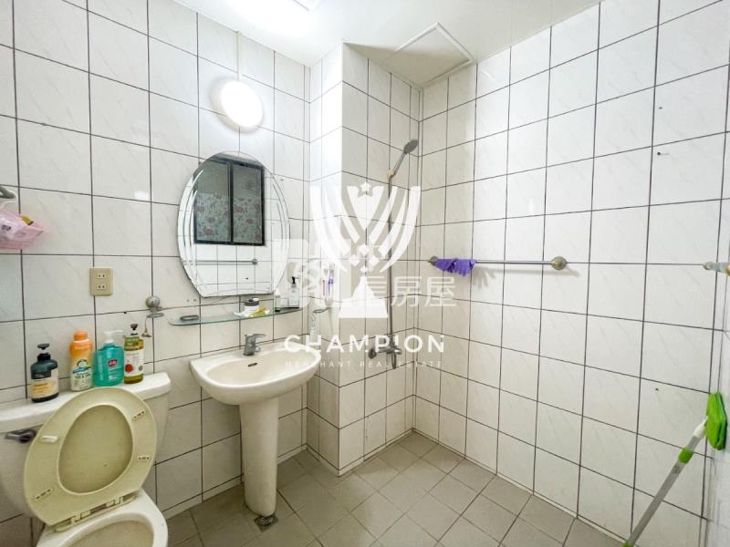 【冠軍】近車站優質首購四房美寓房屋室內格局與周邊環境