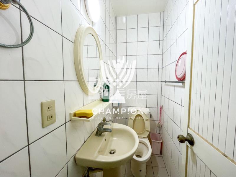 【冠軍】近車站優質首購四房美寓房屋室內格局與周邊環境