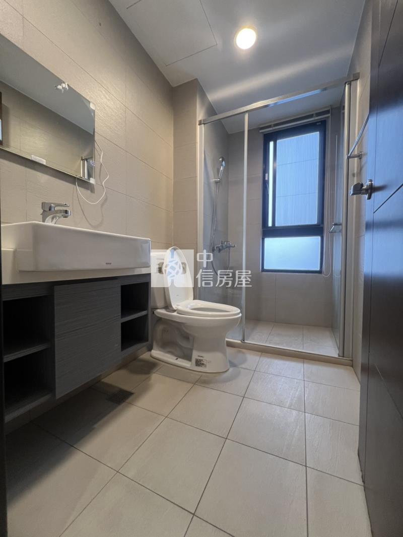 A18青埔國小景觀美裝四房車房屋室內格局與周邊環境