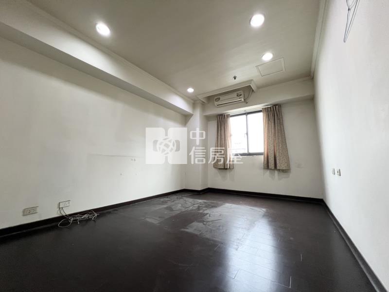 平鎮文化商圈城市之光高樓層3房房屋室內格局與周邊環境