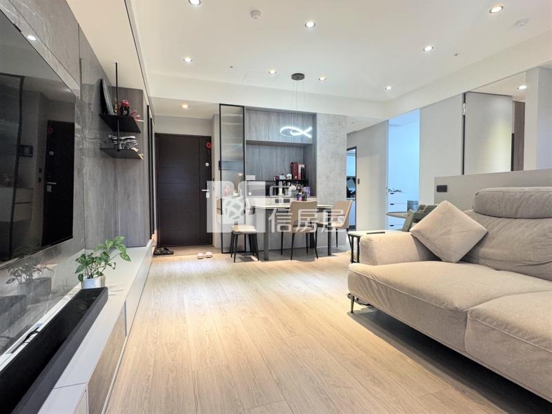 【佳泰大方】2+1房平車｜設計師精品宅｜走路搭捷運房屋室內格局與周邊環境