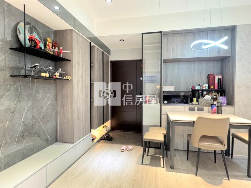 【佳泰大方】2+1房平車｜設計師精品宅｜走路搭捷運房屋室內格局與周邊環境