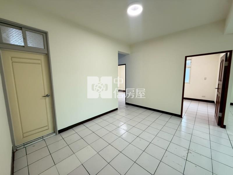 專-宋屋國小全新整理邊間美2房房屋室內格局與周邊環境