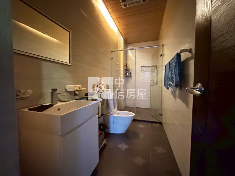 彰基臨路大面寬大地坪豪華電梯店墅房屋室內格局與周邊環境