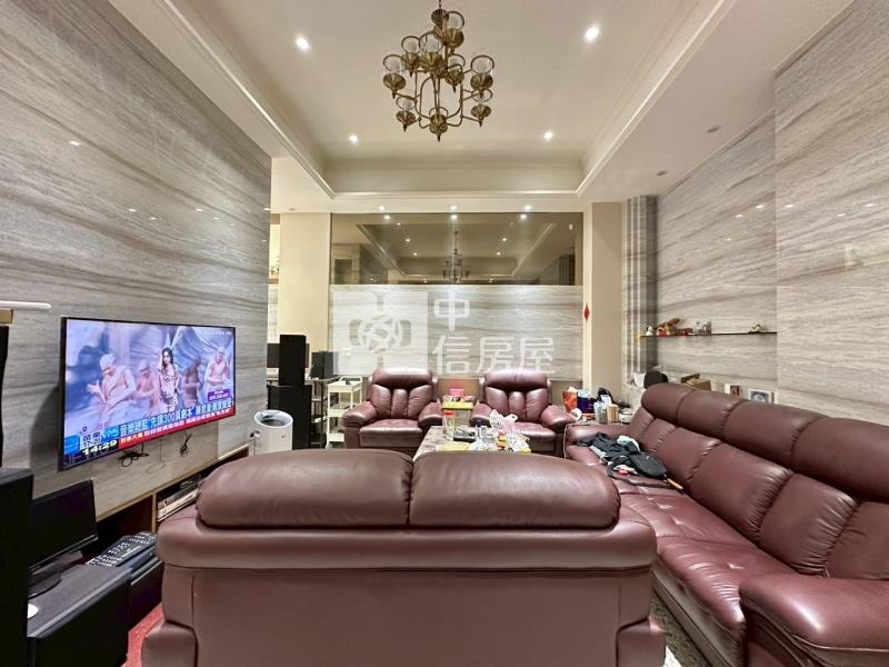 彰基臨路大面寬大地坪豪華電梯店墅房屋室內格局與周邊環境