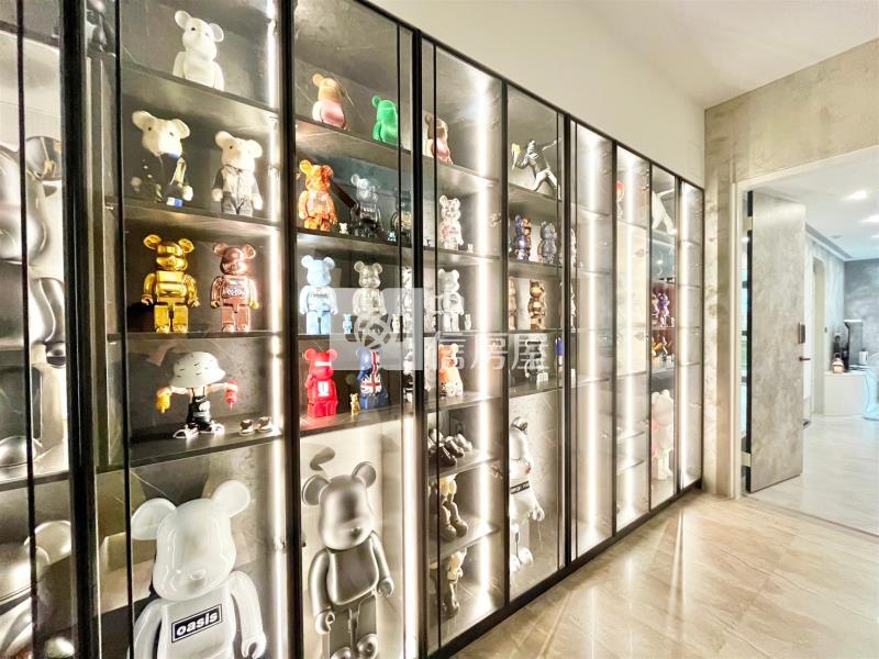 日出印象千萬裝潢邊間豪墅(專任)房屋室內格局與周邊環境